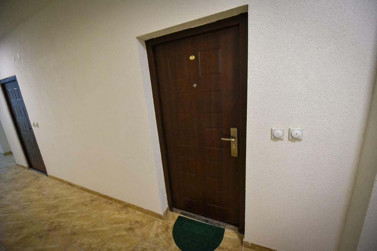 Urban Apartment Ni Dış mekan fotoğraf